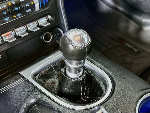 Used 2021 Ford Mustang GT Premium w/ Equipment Group 401A RWD image 20