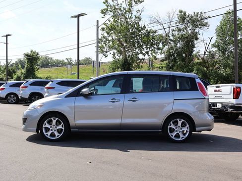 Used 2010 MAZDA MAZDA5 Sport FWD image 4