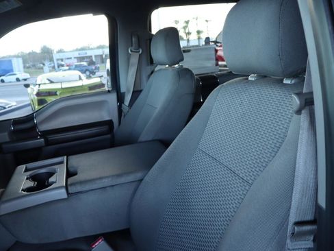 Used 2016 Ford F150 XLT image 13