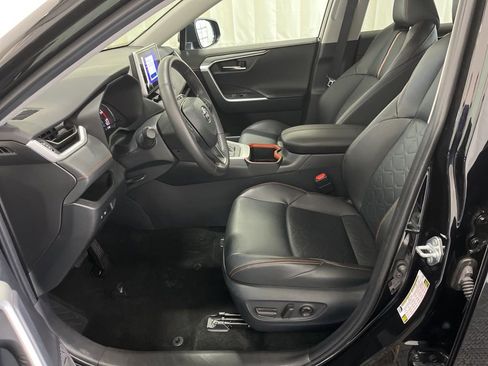 Used 2024 Toyota RAV4 Adventure AWD/4WD image 3