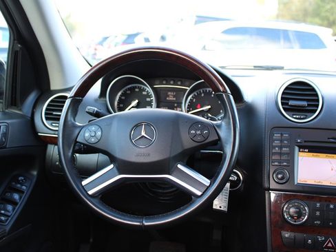 Used 2012 Mercedes-Benz GL 450 4MATIC image 14