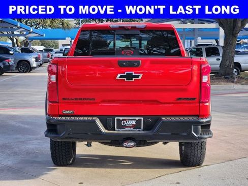 Used 2025 Chevrolet Silverado 1500 ZR2 w/ Technology Package AWD/4WD image 13