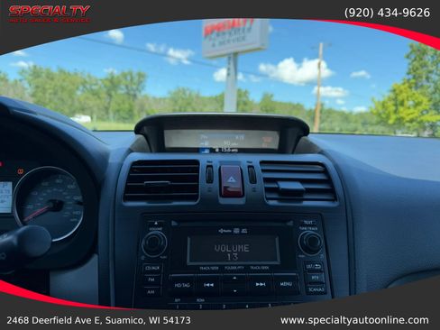 Used 2014 Subaru Forester 2.5i Premium w/ All-Weather Package AWD/4WD image 25