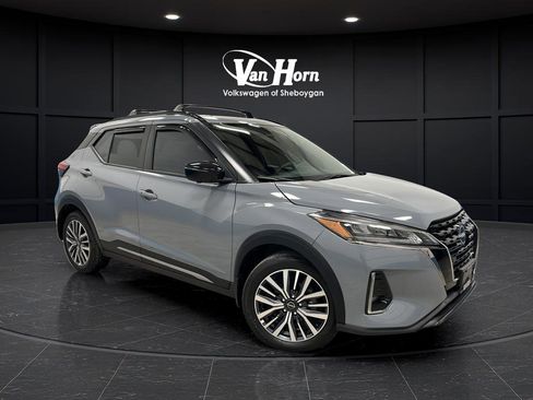 Used 2024 Nissan Kicks SR w/ SR Premium Package image 1