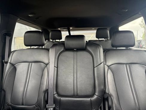 Used 2024 Jeep Wagoneer Series II w/ Flexible Seating Group AWD/4WD image 71