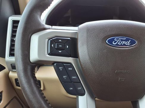 Used 2019 Ford F150 Lariat w/ Equipment Group 502A Luxury image 35