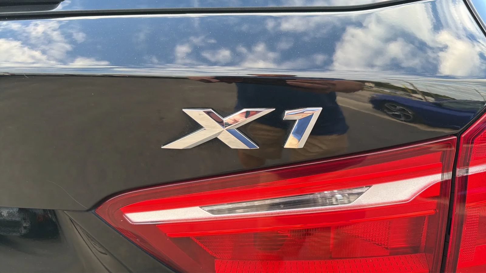 Used 2018 BMW X1 sDrive28i w/ Convenience Package FWD image 6