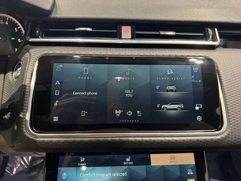 Used 2022 Land Rover Range Rover Velar R-Dynamic S AWD/4WD image 20
