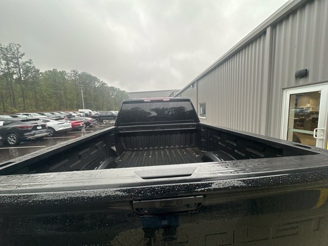 Used 2025 Chevrolet Silverado 2500 Custom w/ Custom Value Package AWD/4WD image 5