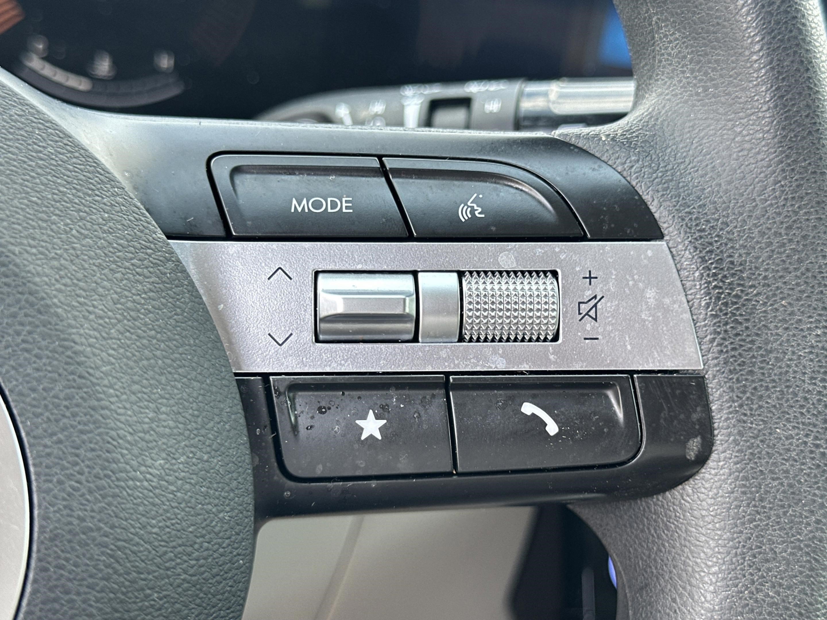 New 2025 Hyundai Tucson SEL FWD image 13