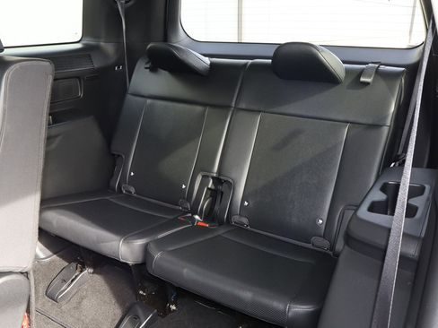 Used 2025 Hyundai Santa Fe SEL image 9