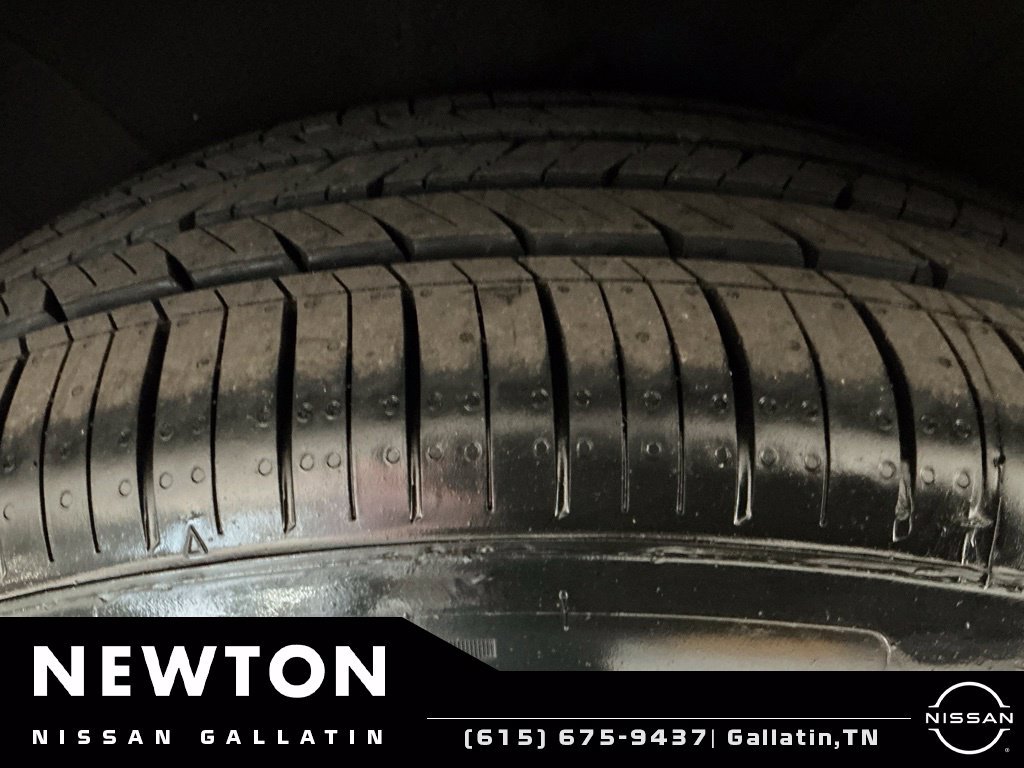 Used 2022 Kia Carnival EX FWD image 50