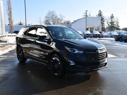 Used 2020 Chevrolet Equinox LT w/ Midnight Edition image 9