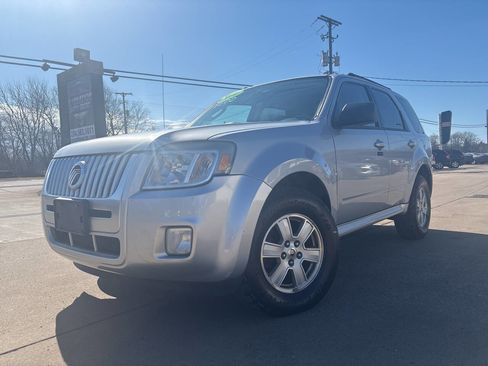 Used 2010 Mercury Mariner 2WD image 1