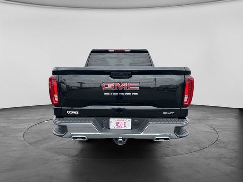 Used 2024 GMC Sierra 1500 SLT w/ X31 Off-Road Package AWD/4WD image 14