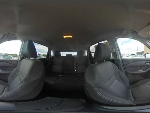 Used 2025 Nissan Rogue SV FWD image 44