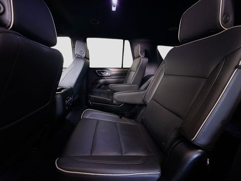 Used 2024 Chevrolet Tahoe Premier image 25