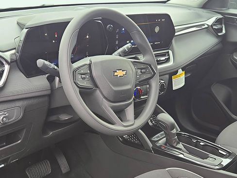 New 2026 Chevrolet TrailBlazer LS w/ LS Convenience Package FWD image 11