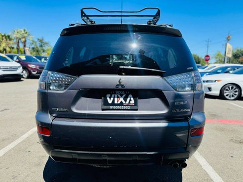 Used 2008 Mitsubishi Outlander XLS AWD/4WD image 6