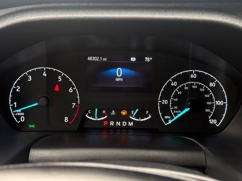 Used 2024 Ford Transit 350 XLT RWD image 5