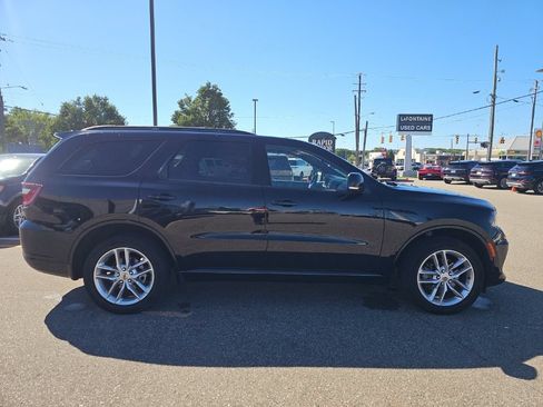 Used 2024 Dodge Durango GT AWD/4WD image 2
