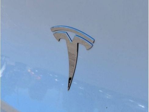 Used 2023 Tesla Model Y Long Range AWD/4WD image 58