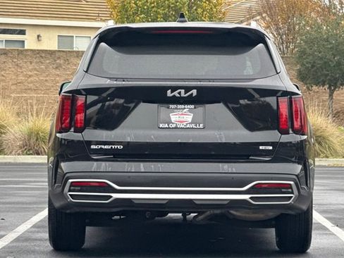 Certified 2023 Kia Sorento EX w/ Panoramic Sunroof Package image 7
