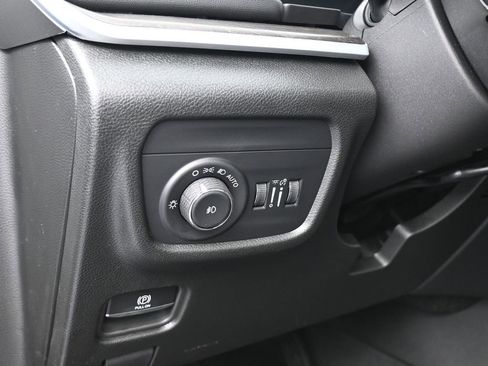 New 2026 Jeep Grand Cherokee Limited w/ Limited Altitude Package RWD image 15