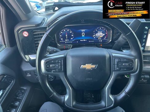 Used 2024 Chevrolet Silverado 2500 LT image 18