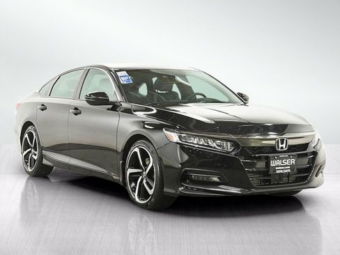 Used 2019 Honda Accord Sport image 7