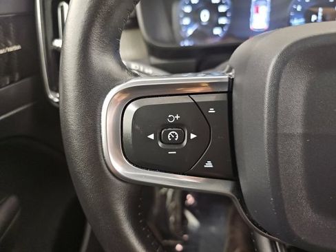 Used 2020 Volvo XC40 T5 Inscription w/ Protection Package AWD/4WD image 20