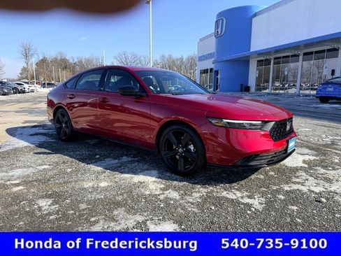 Used 2025 Honda Accord Sport image 8