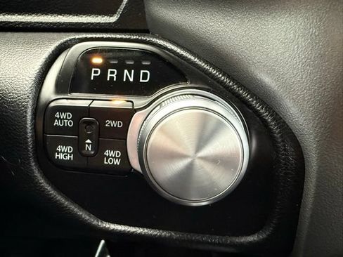 Used 2022 RAM 1500 Laramie AWD/4WD image 44