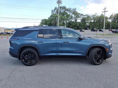 New 2026 Chevrolet Traverse LT AWD/4WD image 3