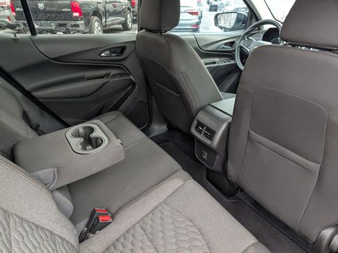 Used 2021 Chevrolet Equinox LT image 21
