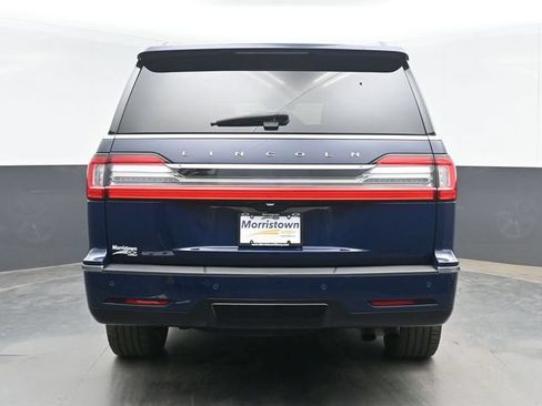 Used 2018 Lincoln Navigator Reserve w/ Technology Package AWD/4WD image 13