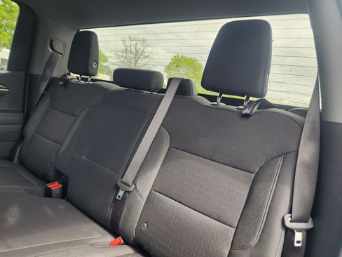 Used 2025 Chevrolet Silverado 1500 LT image 14