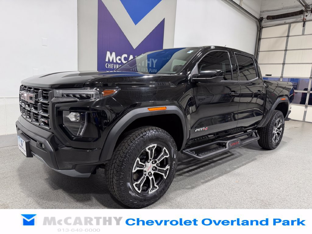 Used 2023 GMC Canyon AT4 w/ Canyon Safety Plus Package AWD/4WD image 9