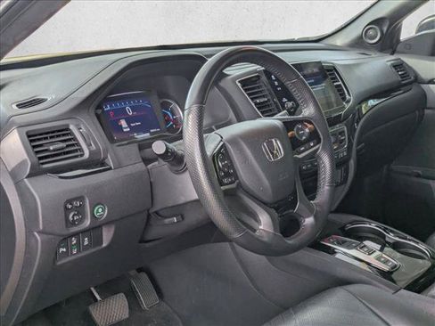 Used 2020 Honda Passport Touring image 10