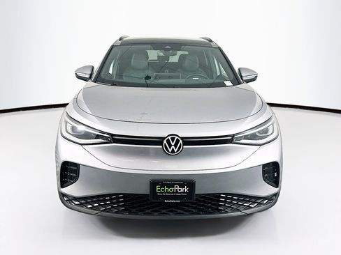 Used 2023 Volkswagen ID.4 Pro S image 2