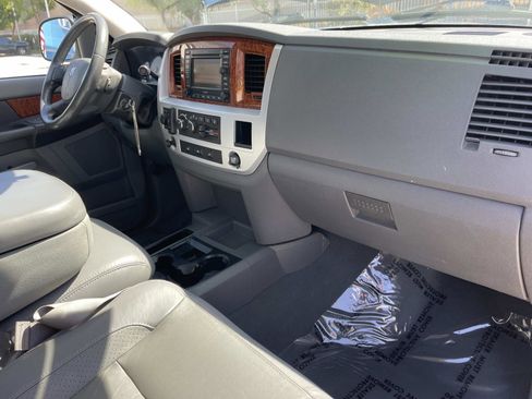 Used 2007 Dodge Ram 2500 Truck Laramie AWD/4WD image 30