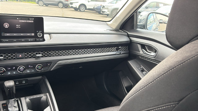 Used 2024 Honda Accord EX image 25