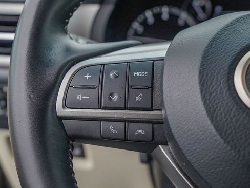 Used 2023 Lexus GX 460 Premium image 11