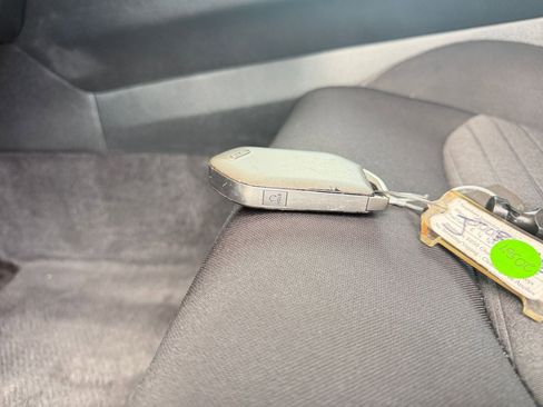 Used 2025 Kia K5 LXS image 25