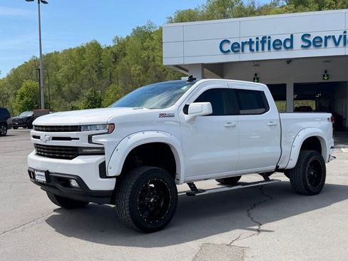 Used 2020 Chevrolet Silverado 1500 RST AWD/4WD image 4