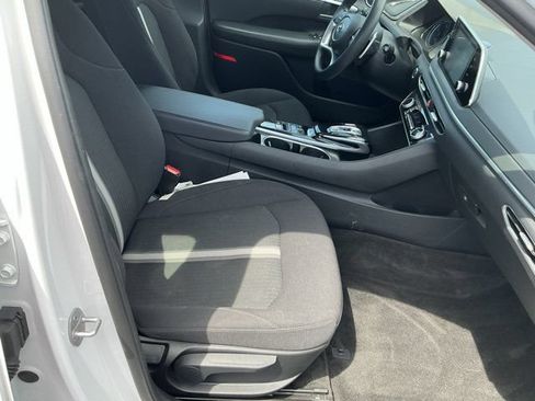Used 2023 Hyundai Sonata Blue FWD image 19