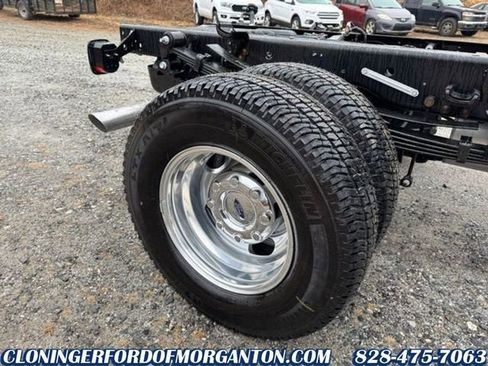 New 2026 Ford F350 XL w/ XL Chrome Package AWD/4WD image 10