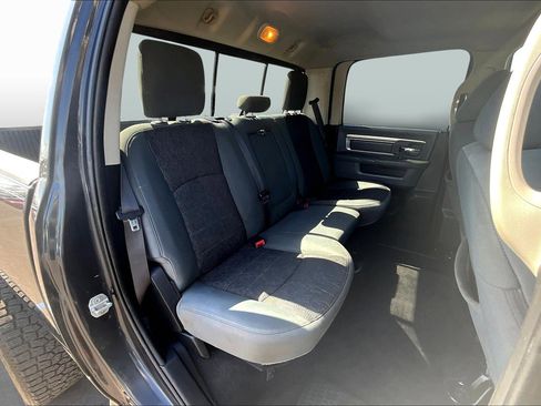 Used 2015 RAM 2500 Big Horn image 23