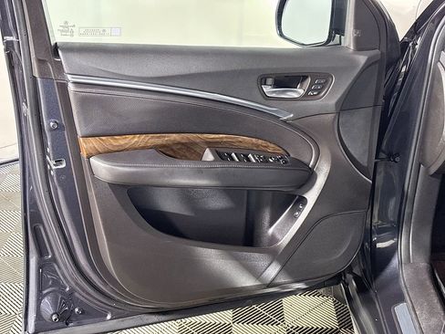 Used 2020 Acura MDX SH-AWD w/ Technology Package image 10