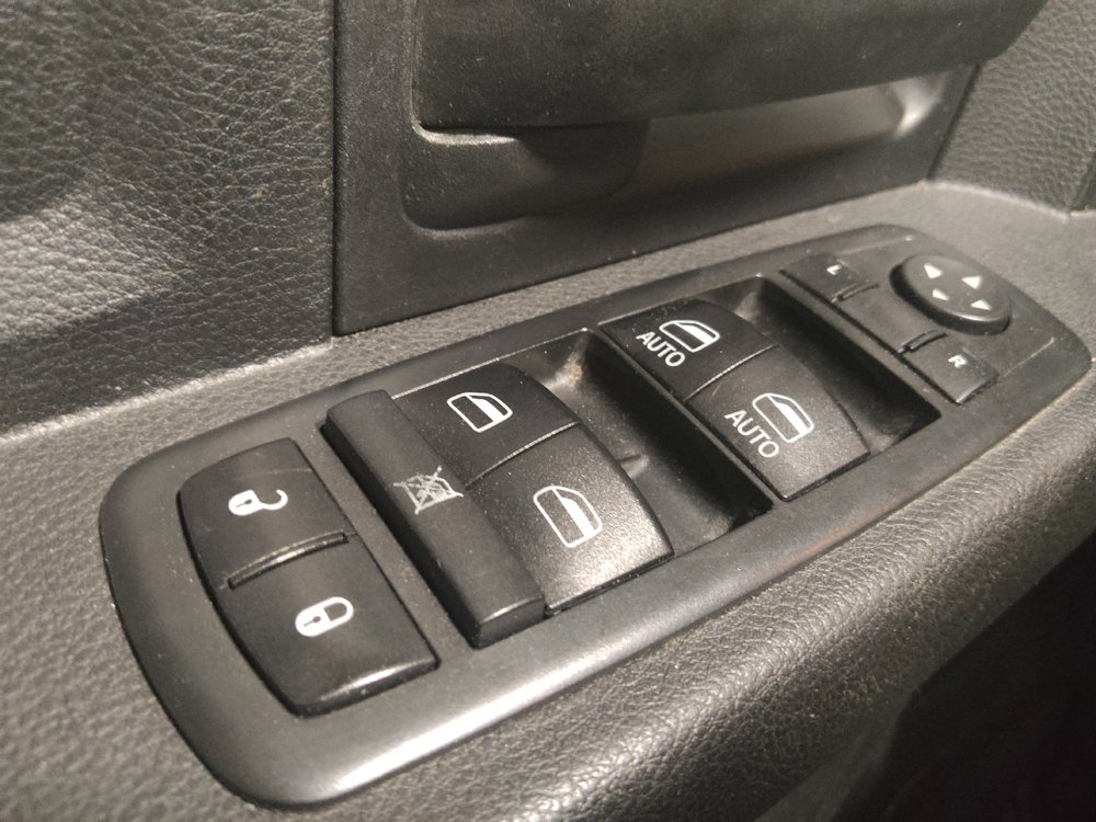 Used 2018 RAM 1500 Express w/ Express Value Package AWD/4WD image 27